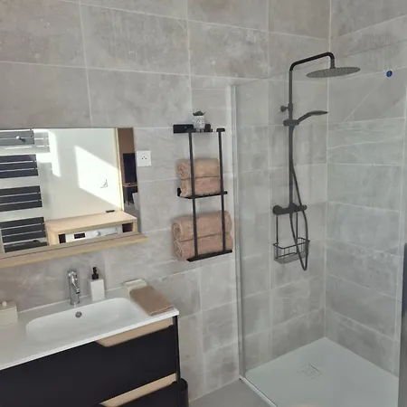 Apartment T2 Elegant Et Cosy - 3min De Cambrai